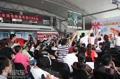 沪彭斯柯达激昂九九厂价特卖会完美落幕